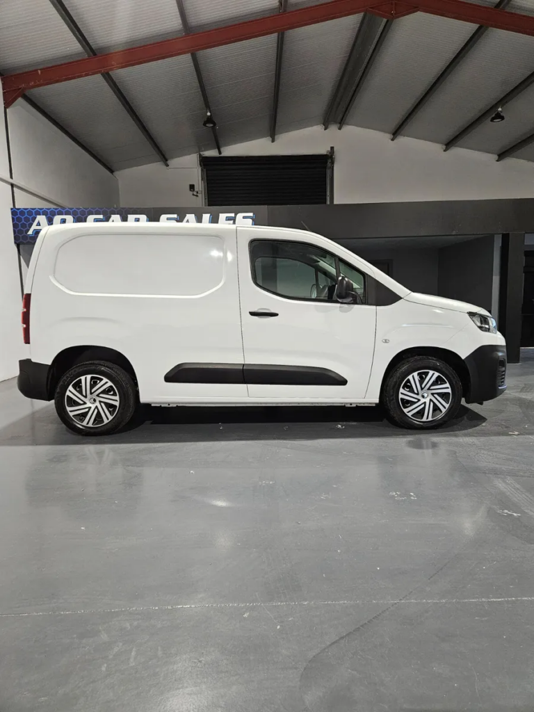 2023 citreon 1.5 hdi 100bhp 1000 enterprise ed