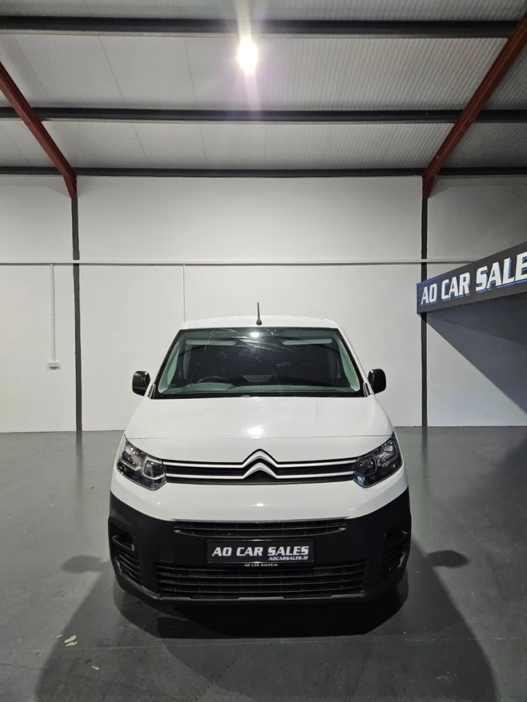 2023 citreon 1.5 hdi 100bhp 1000 enterprise ed